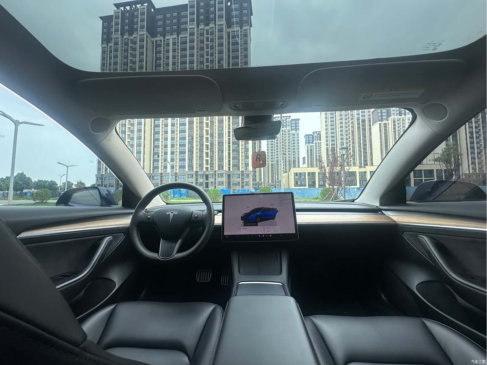 Tesla Model 3, 2022 7