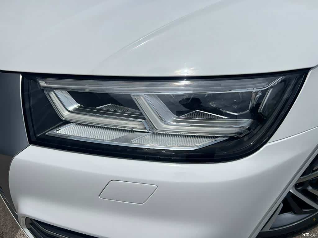 Audi Q5L, 2021 14