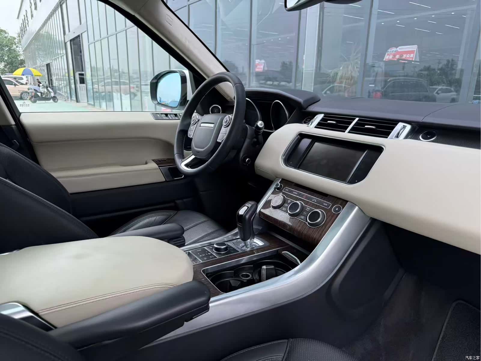 Land Rover Range Rover, 2014 13
