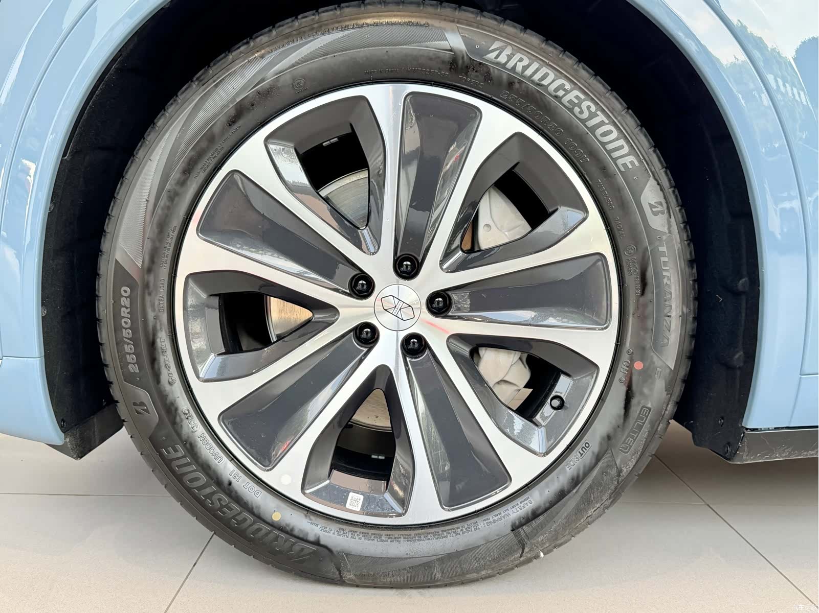Luxeed R7, 2025 21