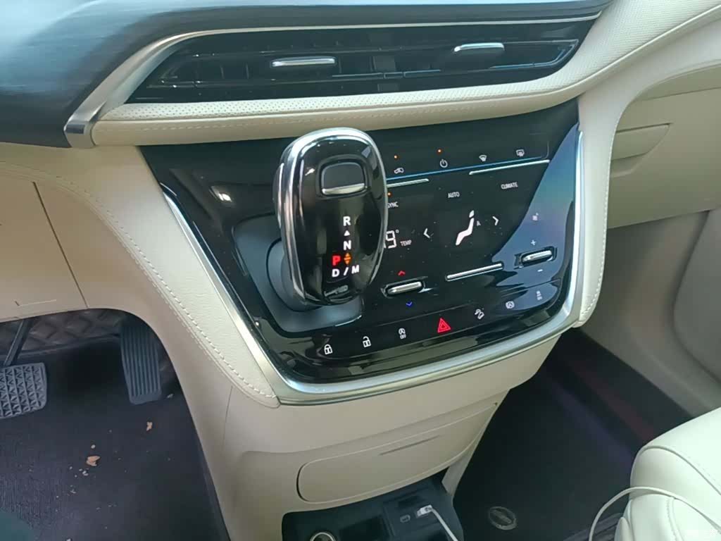 Buick GL8, 2024 14
