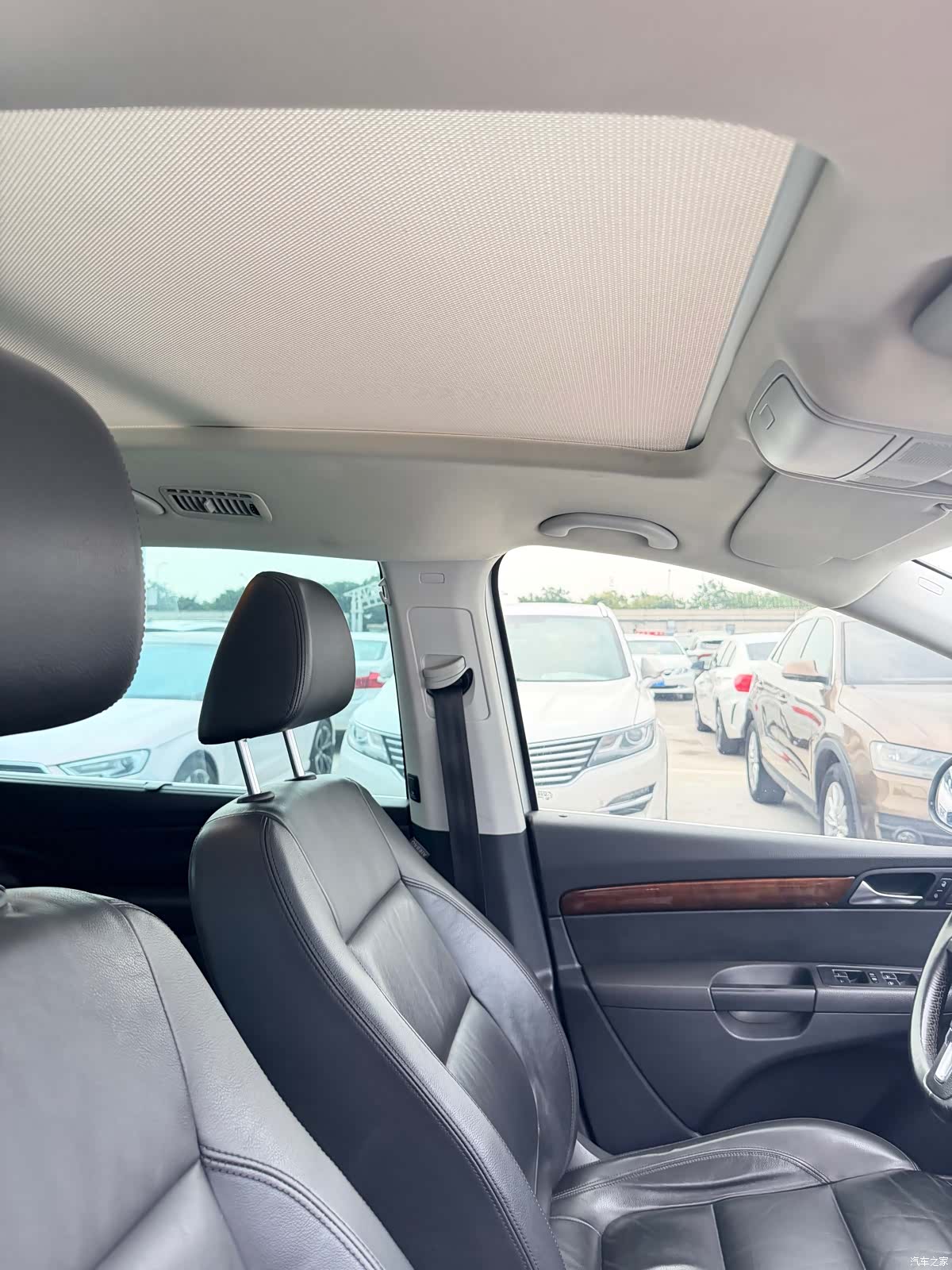 Volkswagen Xia, 2012 14