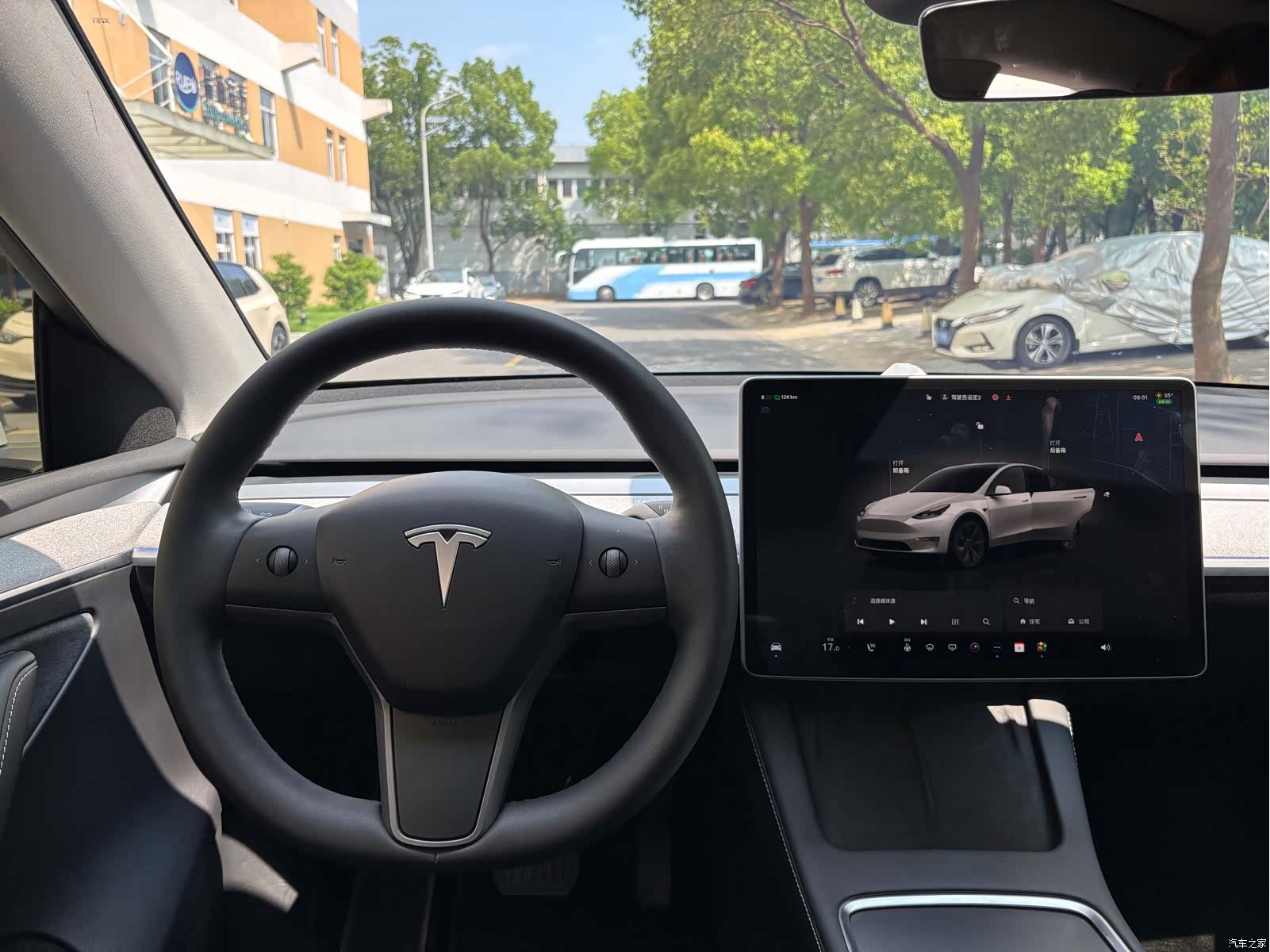 Tesla Model Y, 2024 12