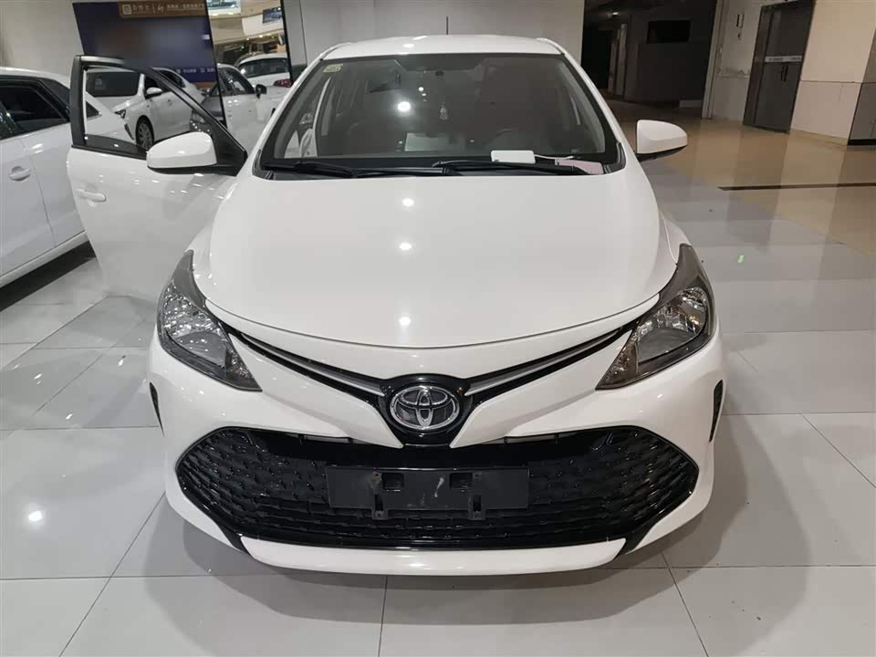 Toyota Vios FS