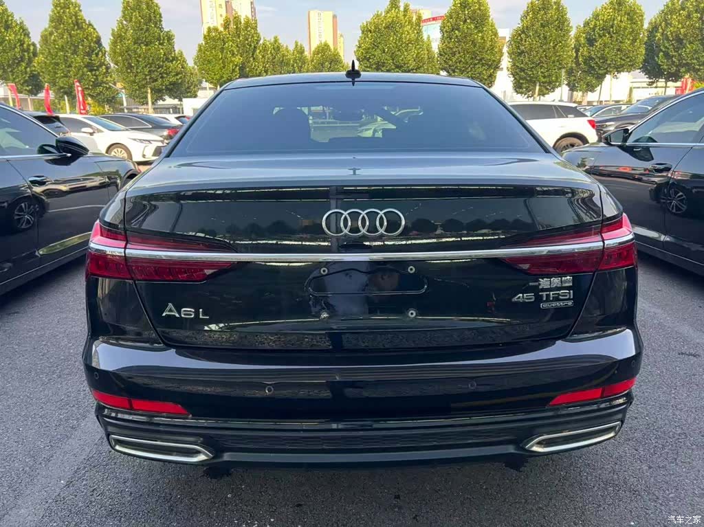 Audi A6L, 2022 3