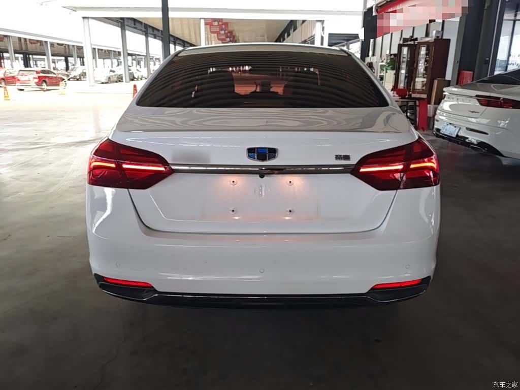 Geely Emgrand, 2018 6