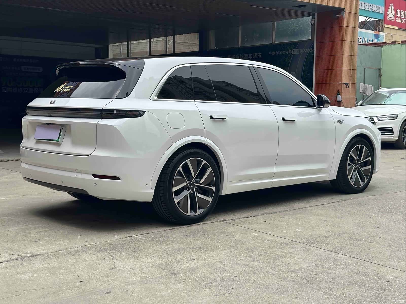 Li Auto L7, 2024 4