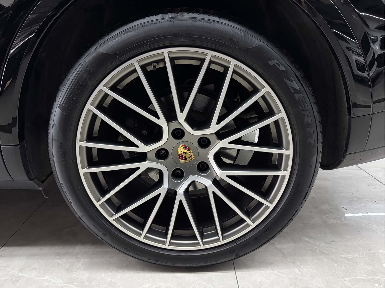 Porsche Cayenne, 2023 10