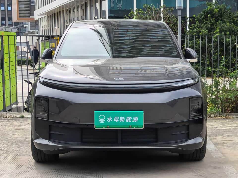 Li Auto Ideal L6