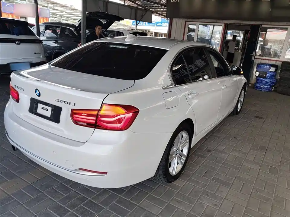BMW 3 series BMW 3 series