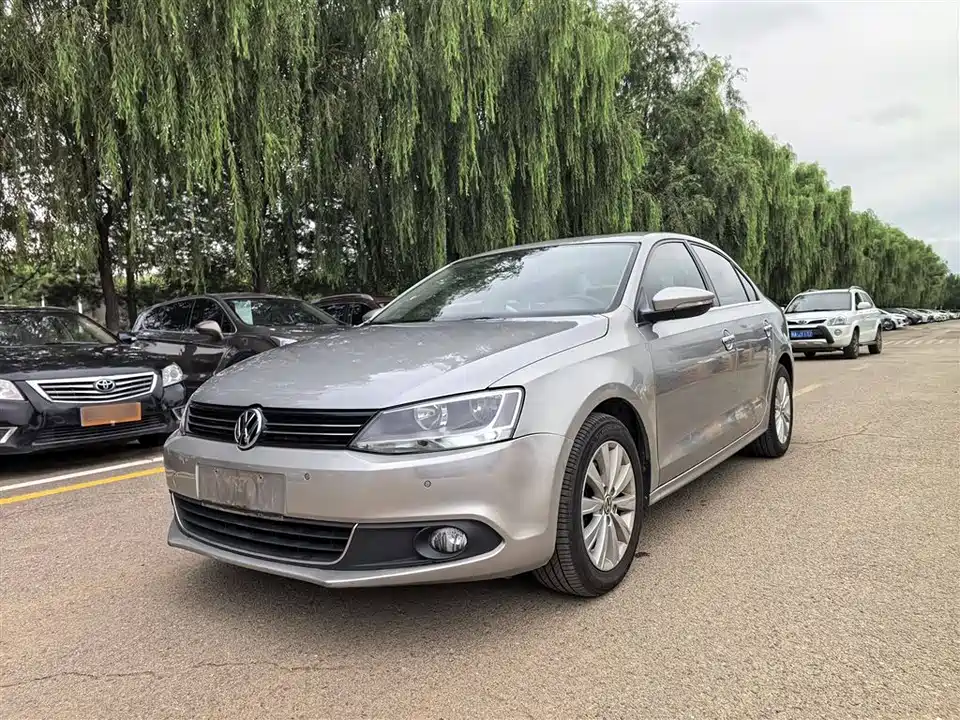 Volkswagen Sagitar Volkswagen Sagitar