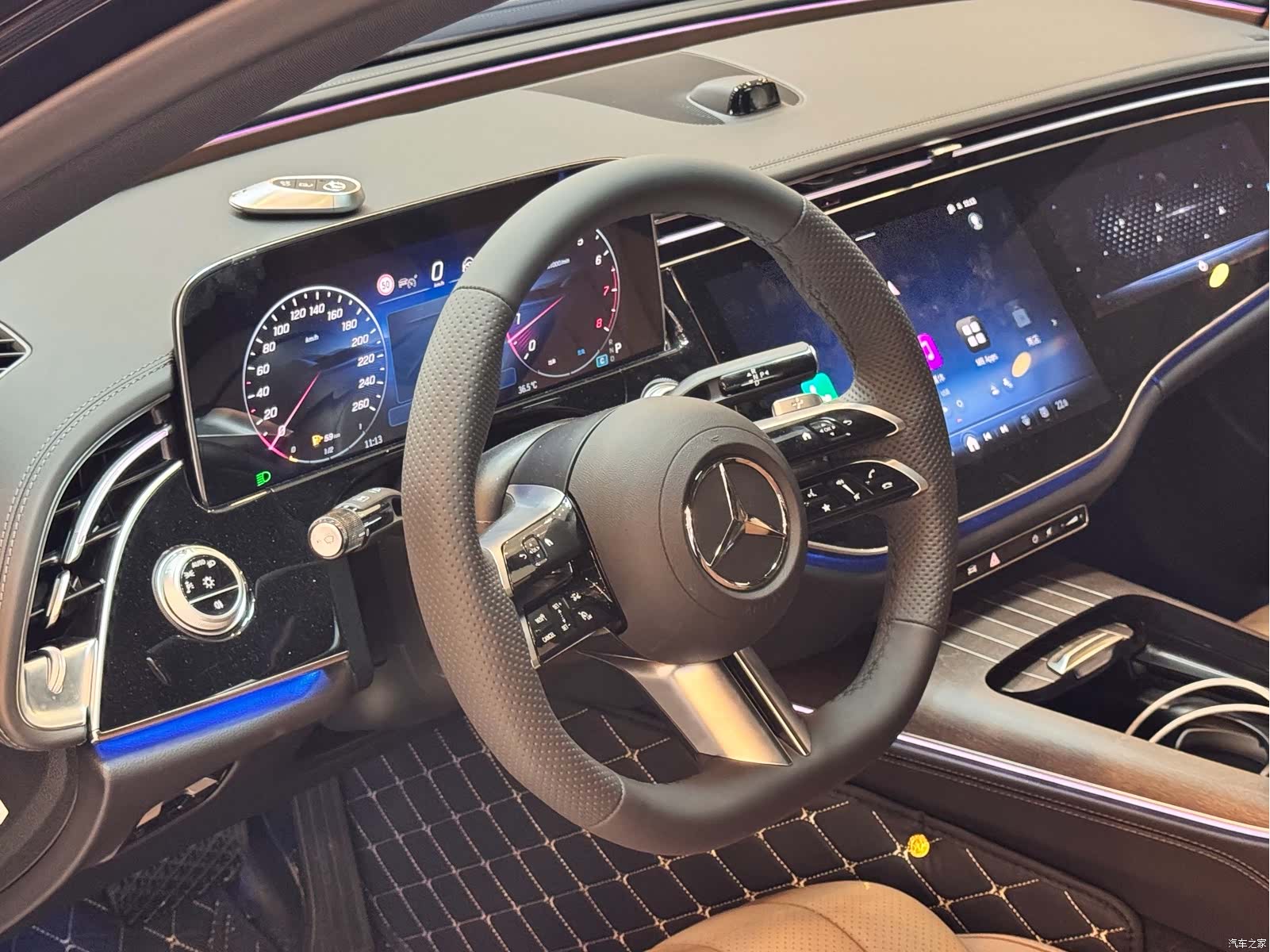 Mercedes-Benz E-Class, 2026 9