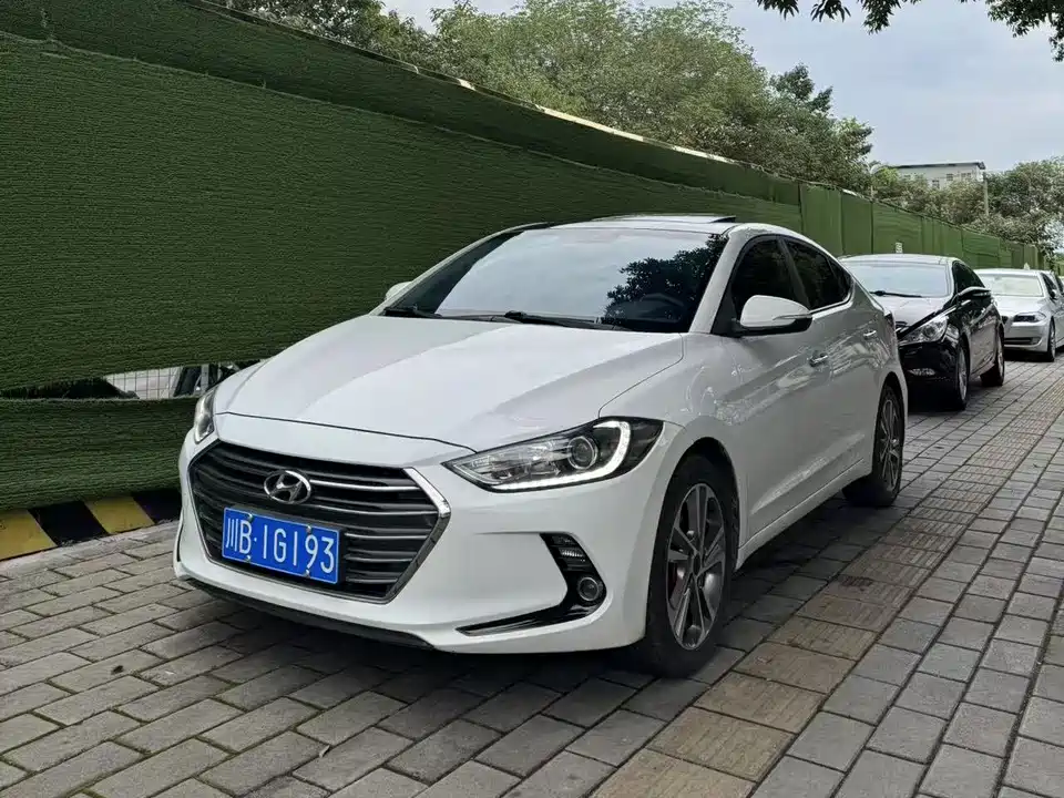 Hyundai Lead
