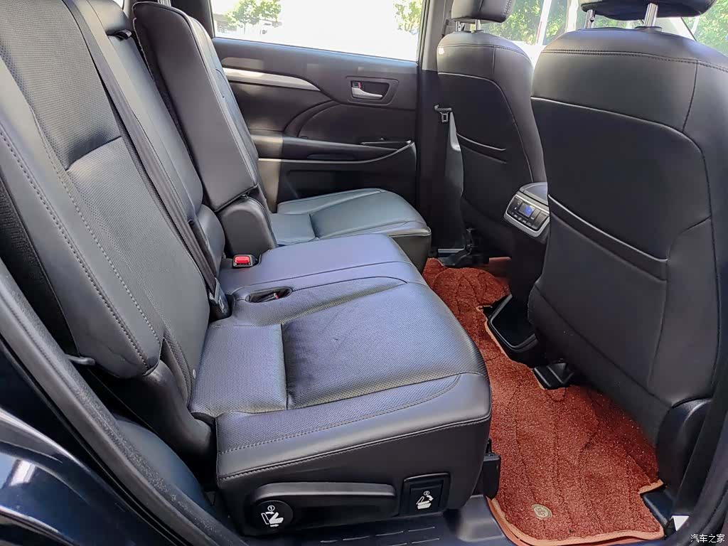 Toyota Highlander, 2022 11