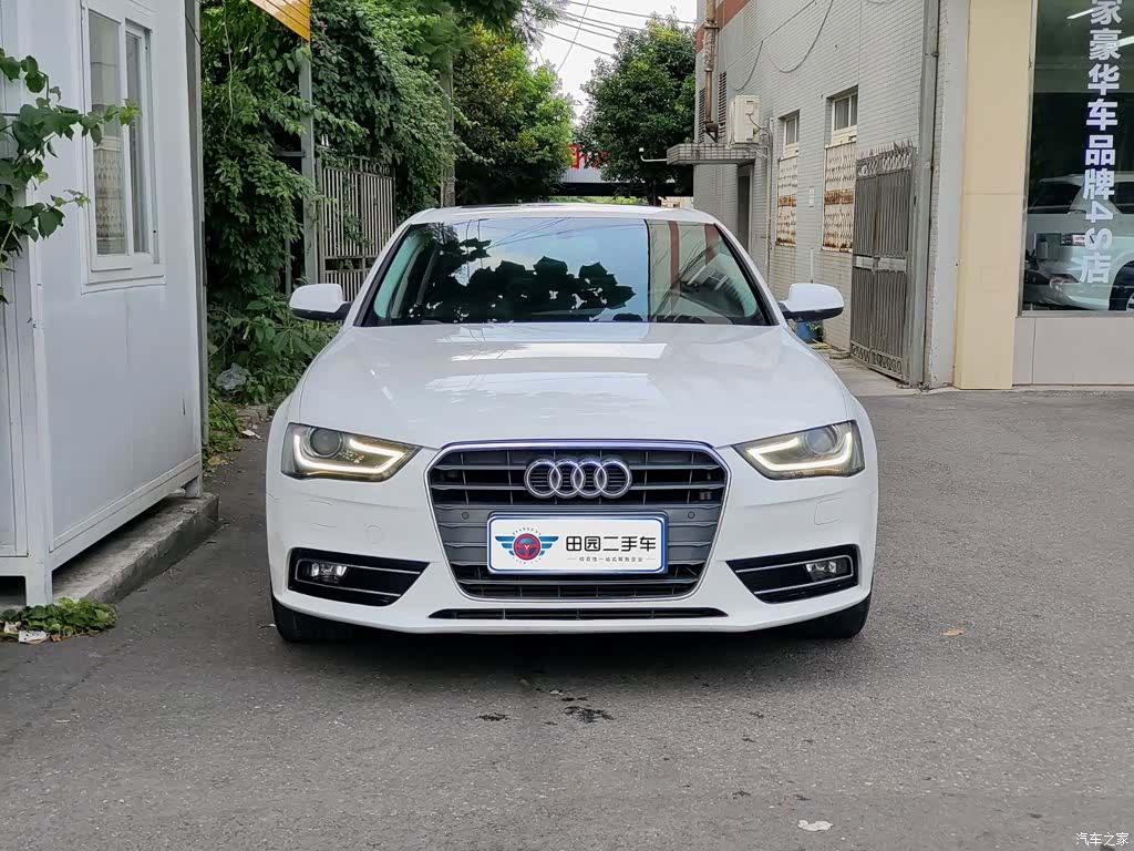 Audi A4L, 2015 2
