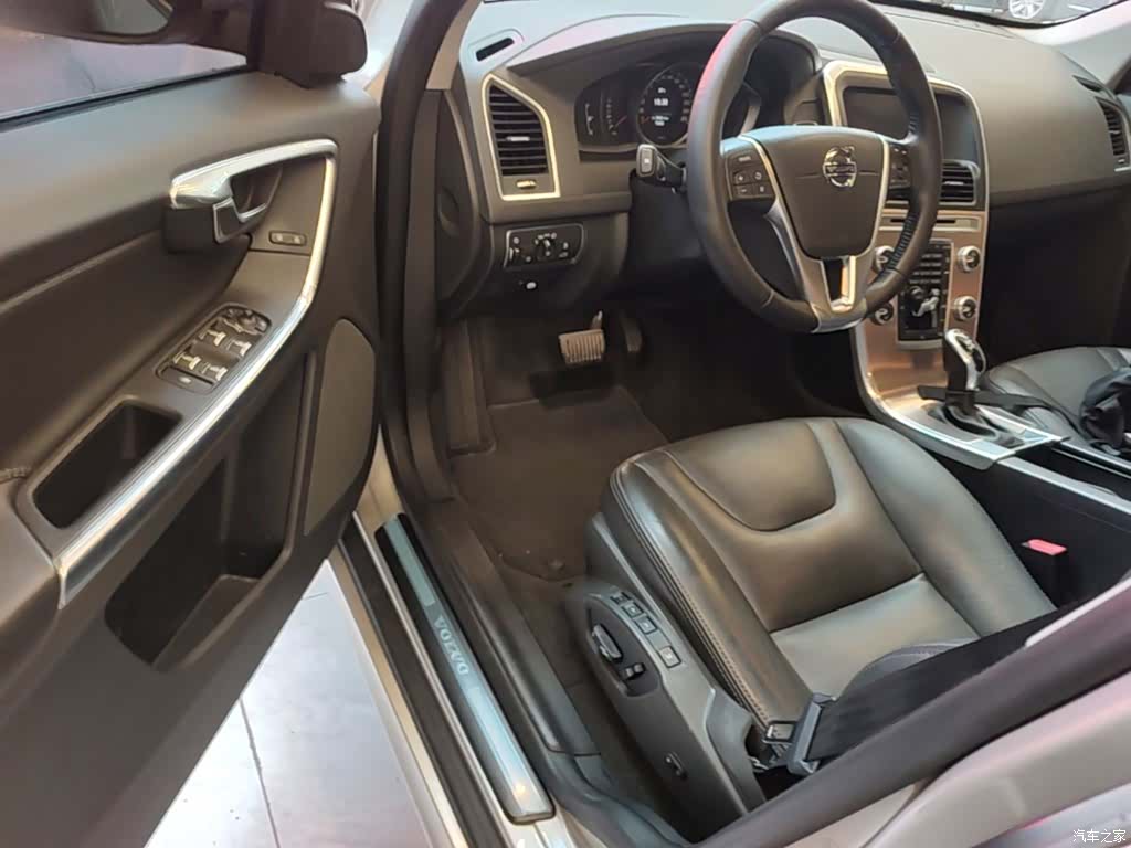 Volvo XC60, 2017 16