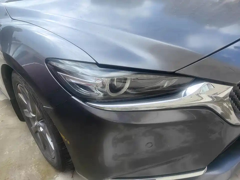 Mazda Atez