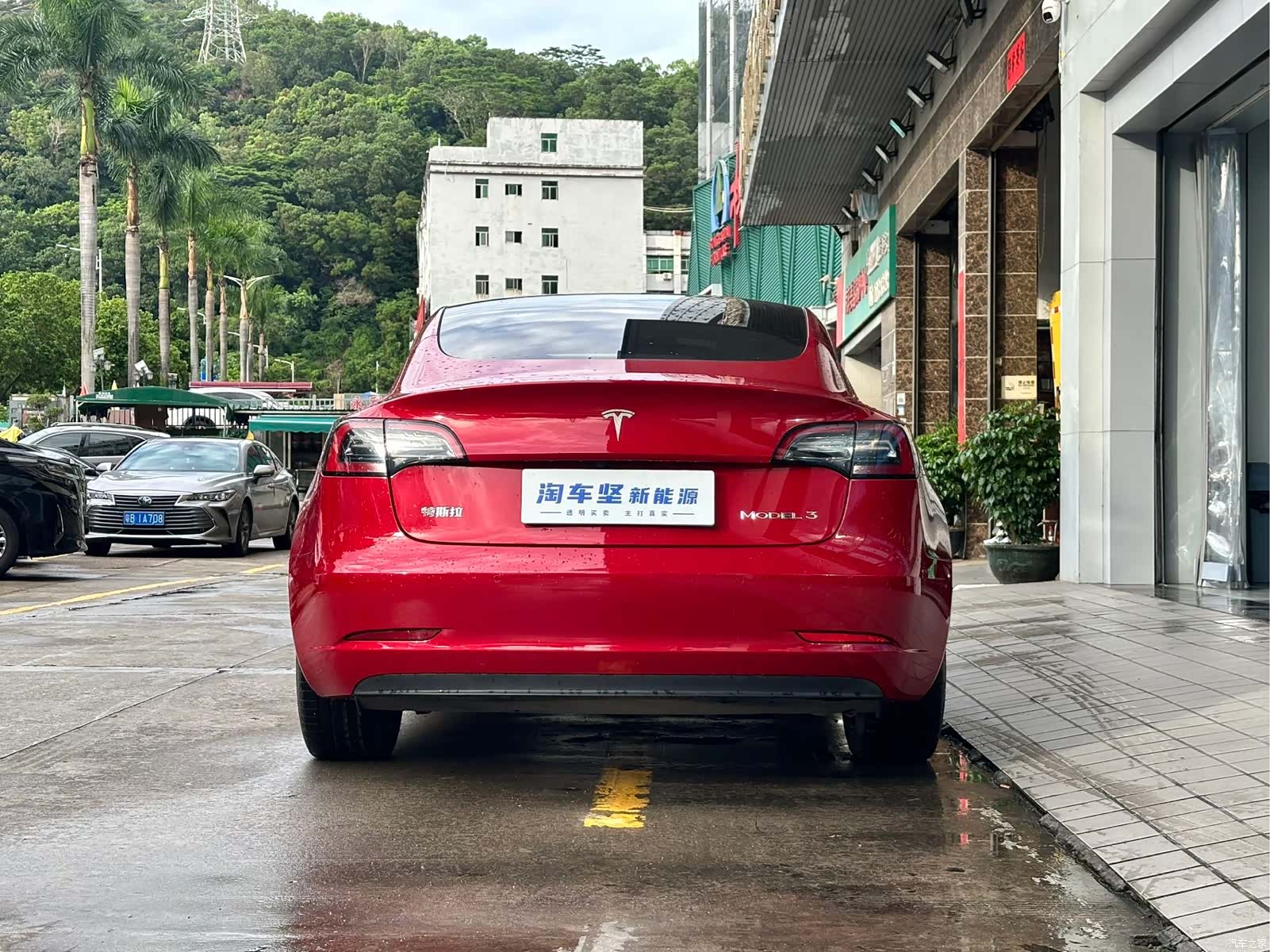Tesla Model 3, 2022 все фото