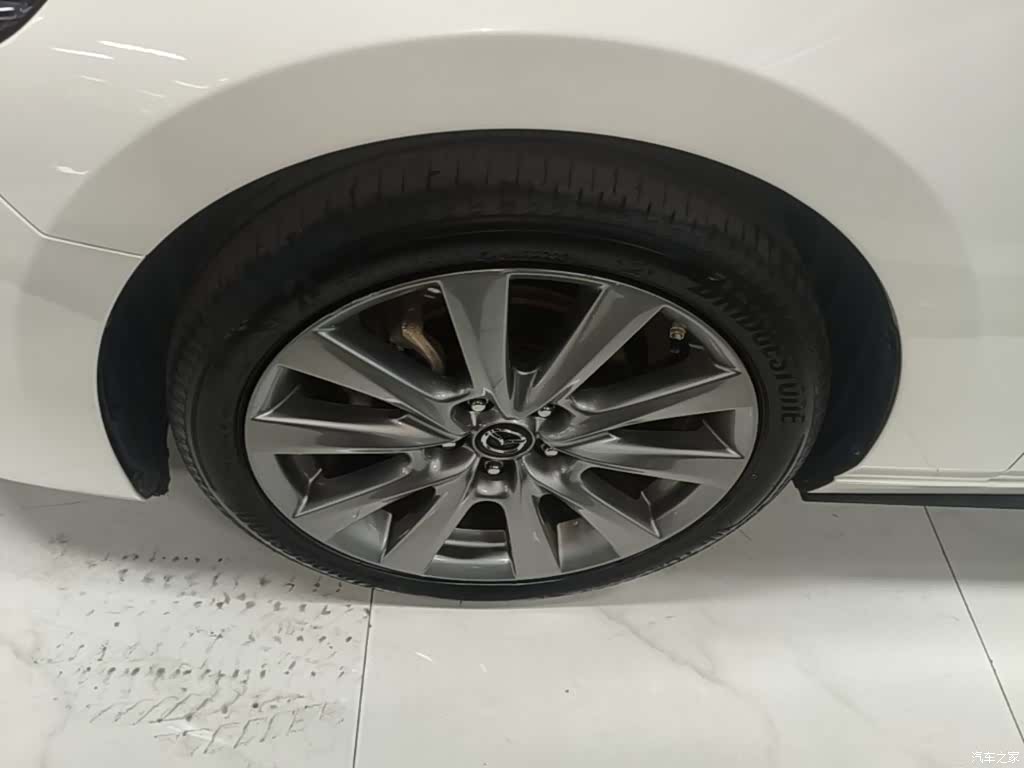 Mazda Mazda3, 2021 23