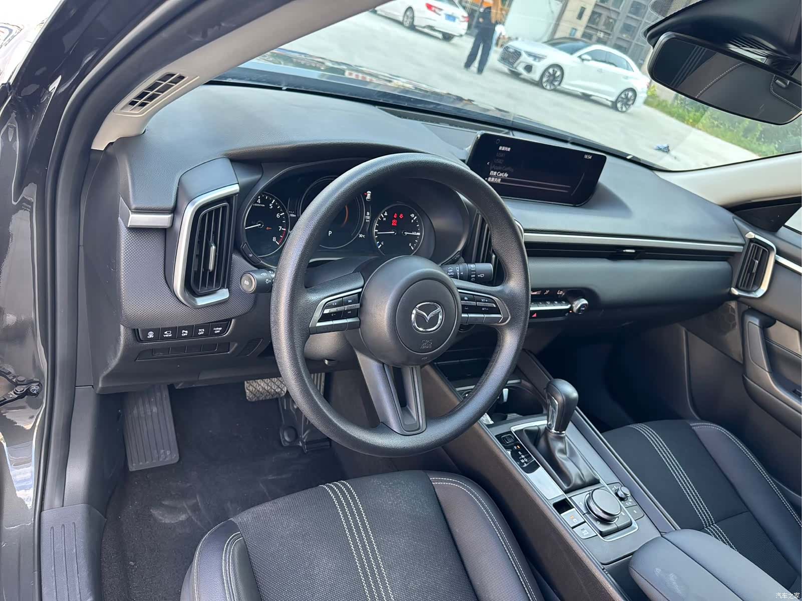 Mazda CX-50, 2023 12