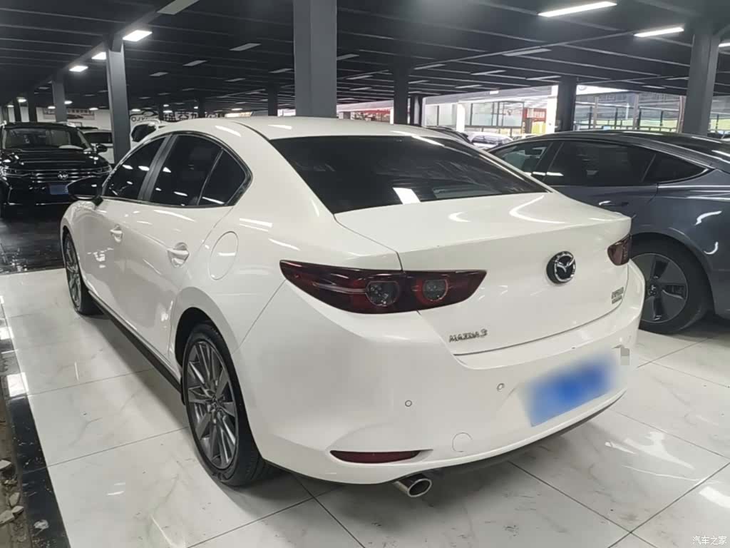 Mazda Mazda3, 2021 все фото