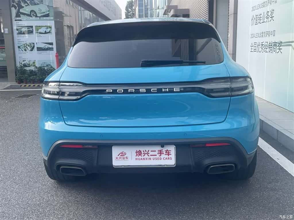 Porsche Macan, 2022 все фото
