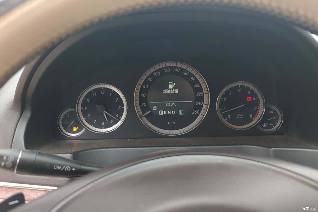 Mercedes-Benz E-Class, 2011 14