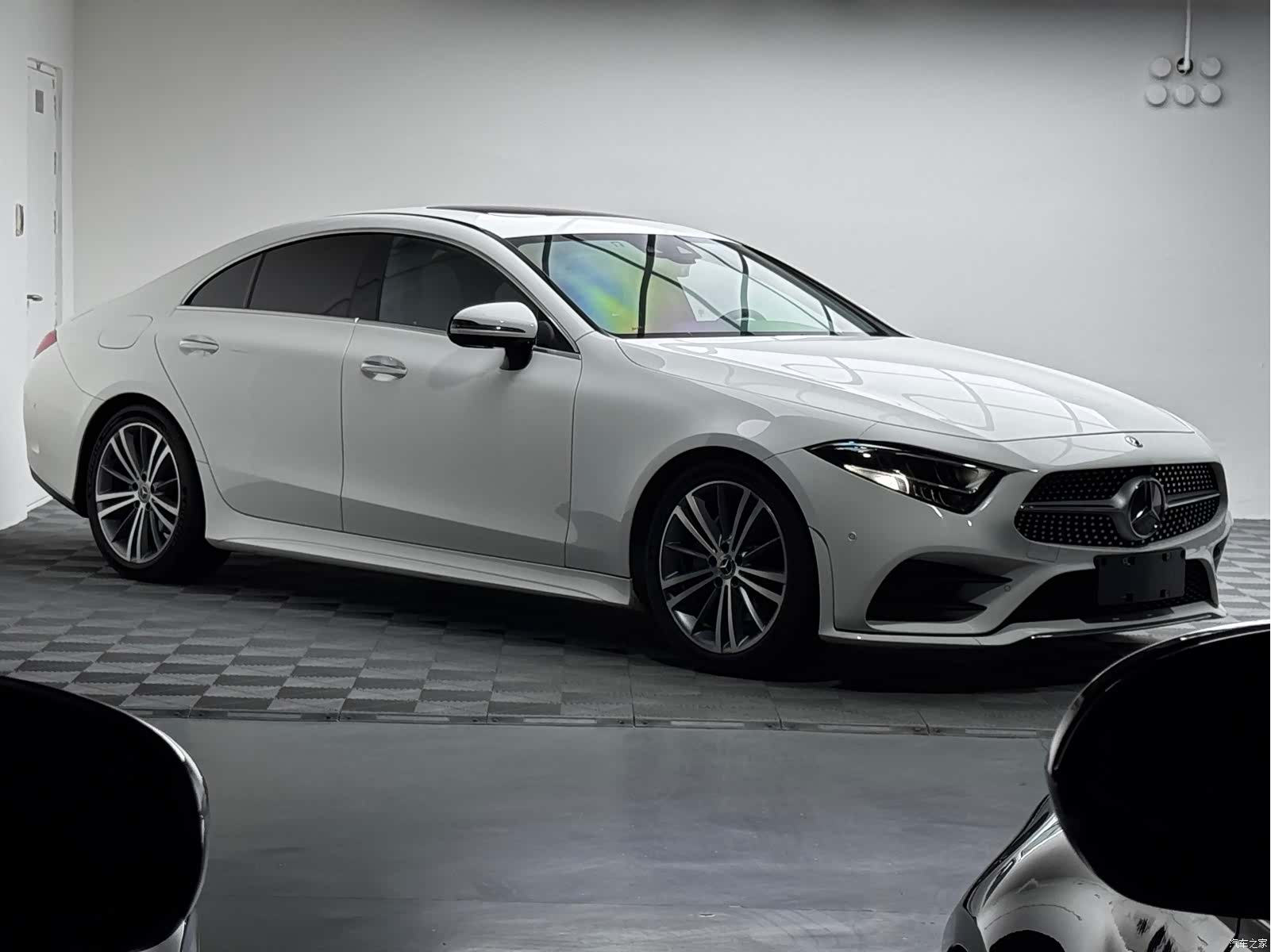 Mercedes-Benz CLS, 2019 3