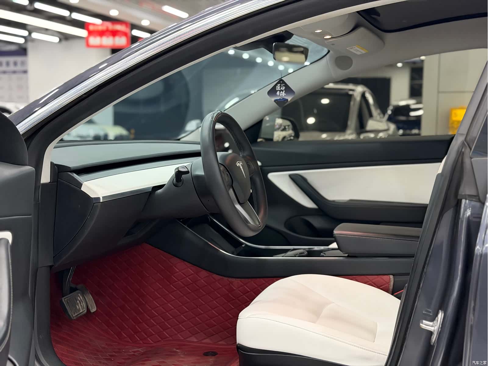 Tesla Model 3, 2020 8