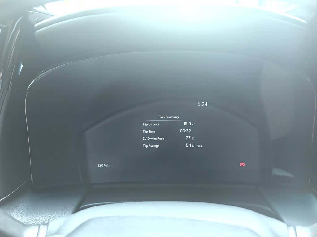 Lexus LM, 2025 10