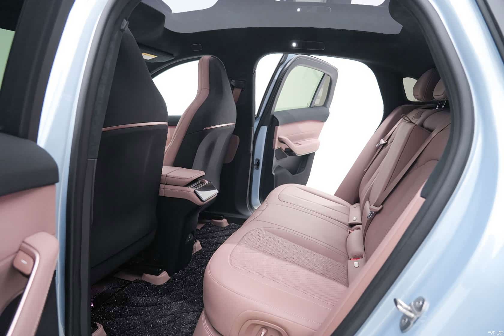 NIO EC6, 2024 20