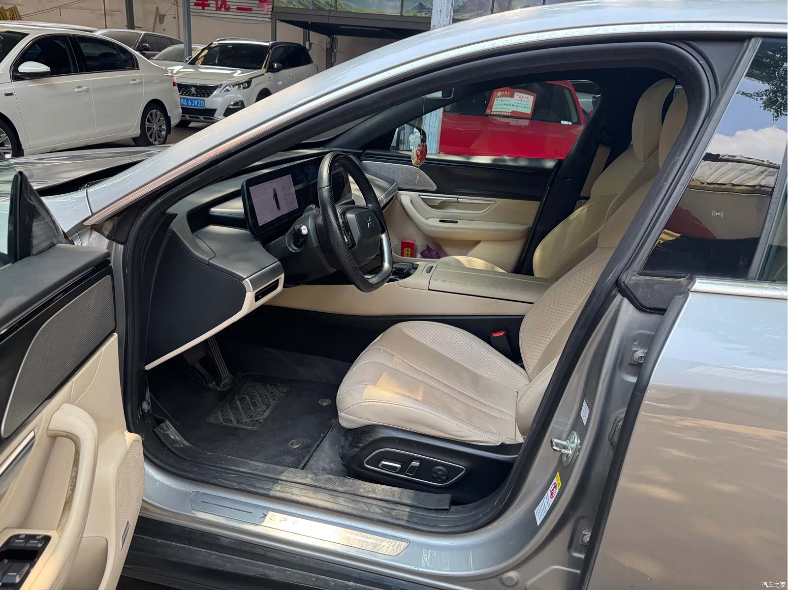 Xpeng P7, 2023 4