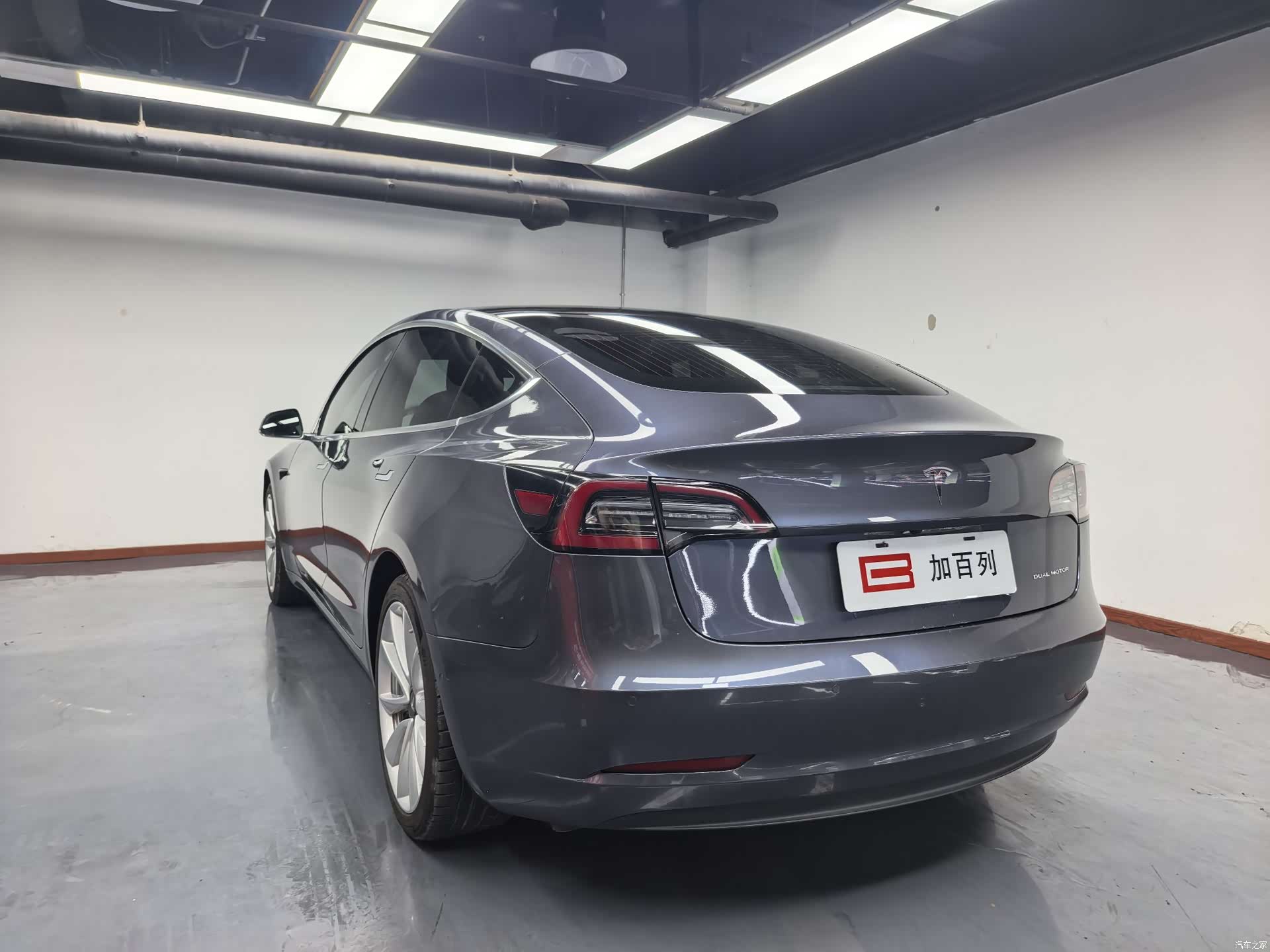Tesla Model 3, 2020 12