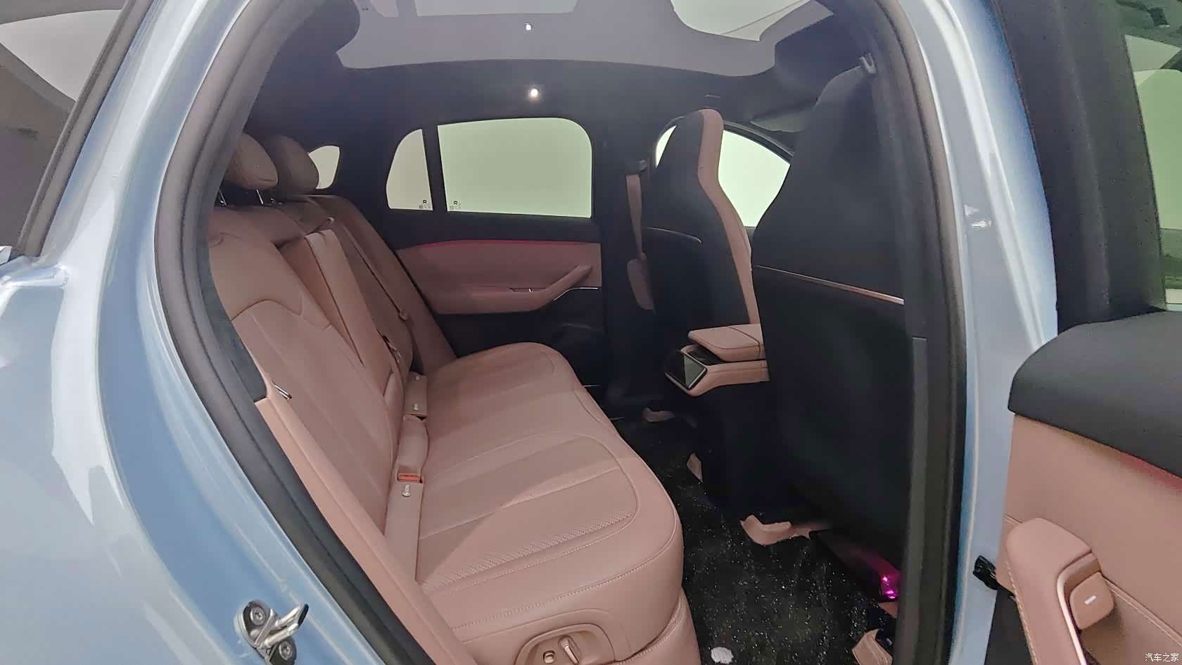 NIO EC6, 2024 27