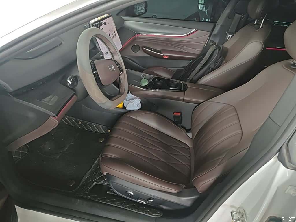 Changan Eado, 2025 15