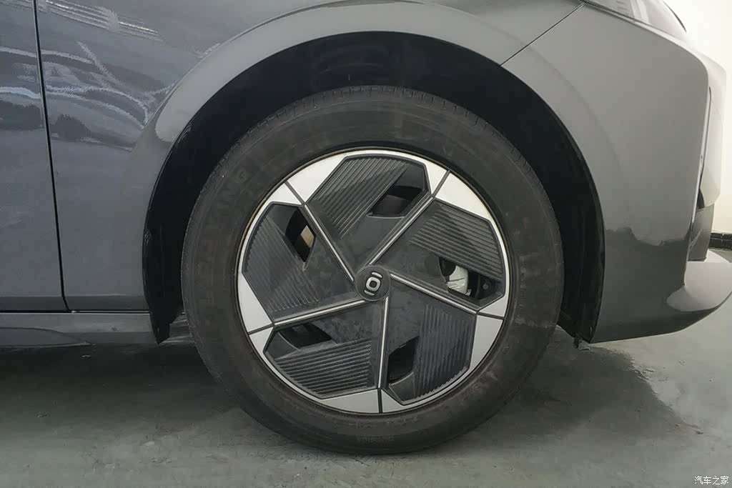 Changan Eado, 2025 6