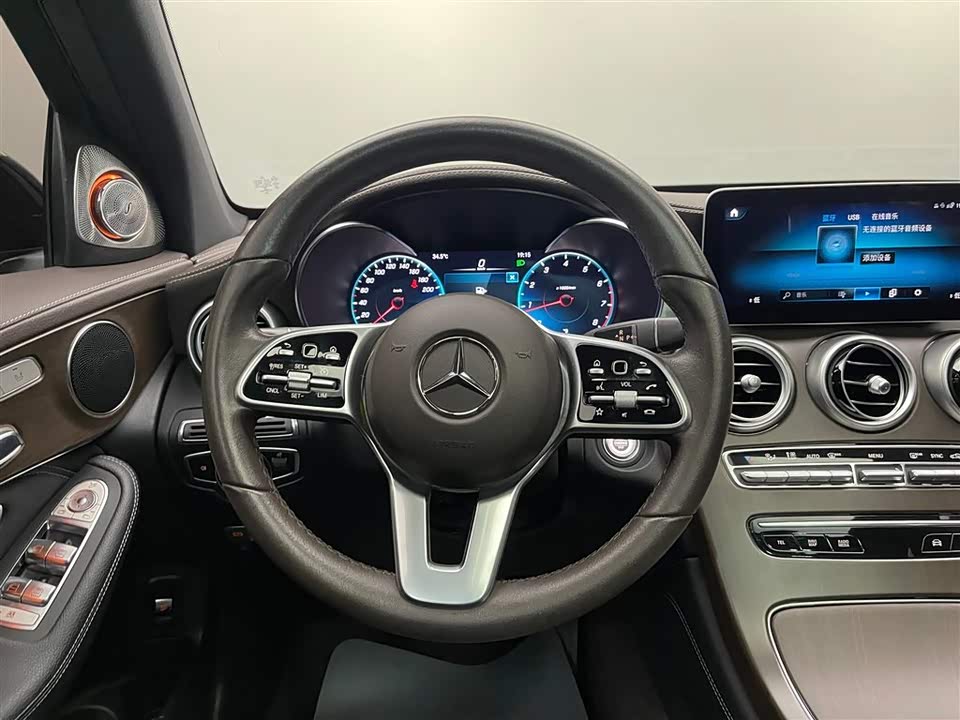 Mercedes-Benz GLC Mercedes-Benz GLC