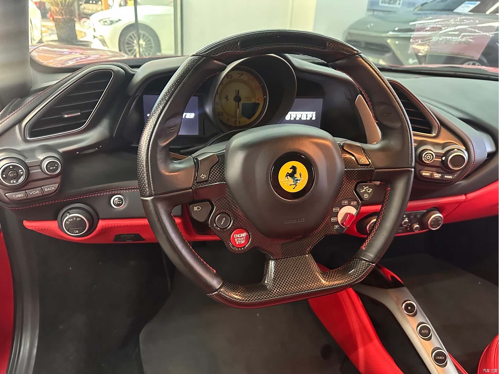 Ferrari 488, 2017 4
