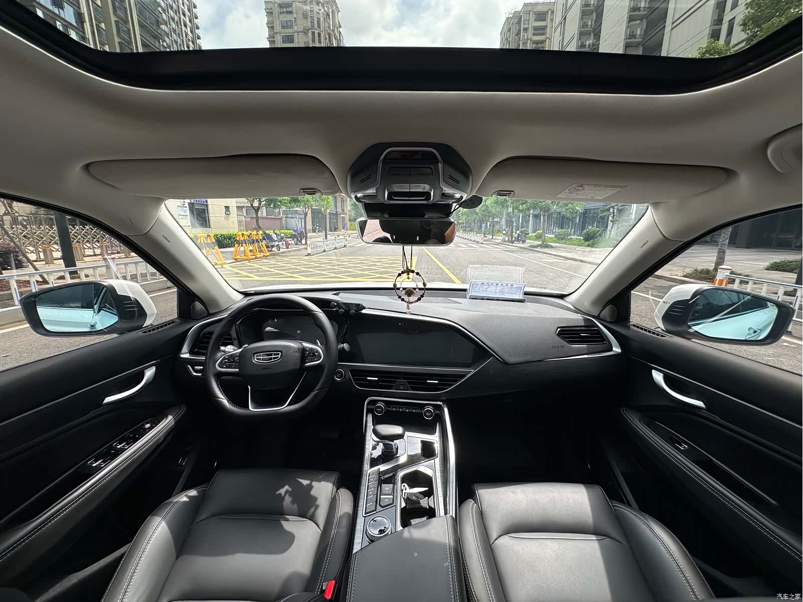 Geely Xingyue, 2020 все фото