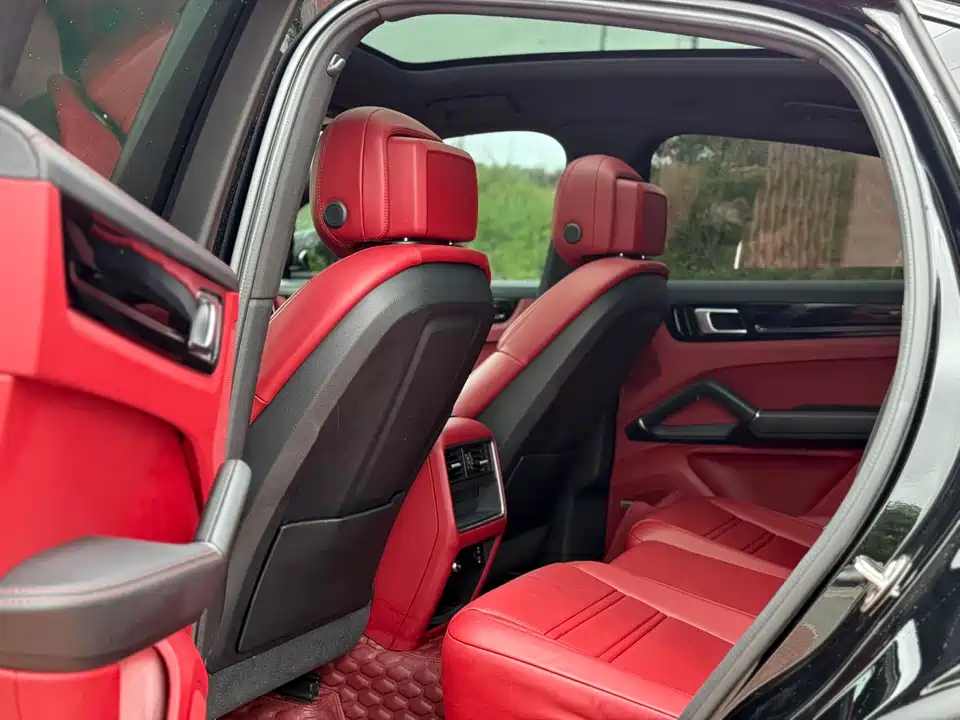Porsche Cayenne Porsche Cayenne