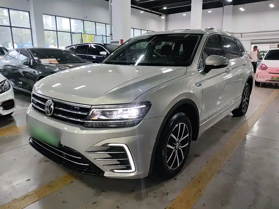 Volkswagen Tiguan L Volkswagen Tiguan L