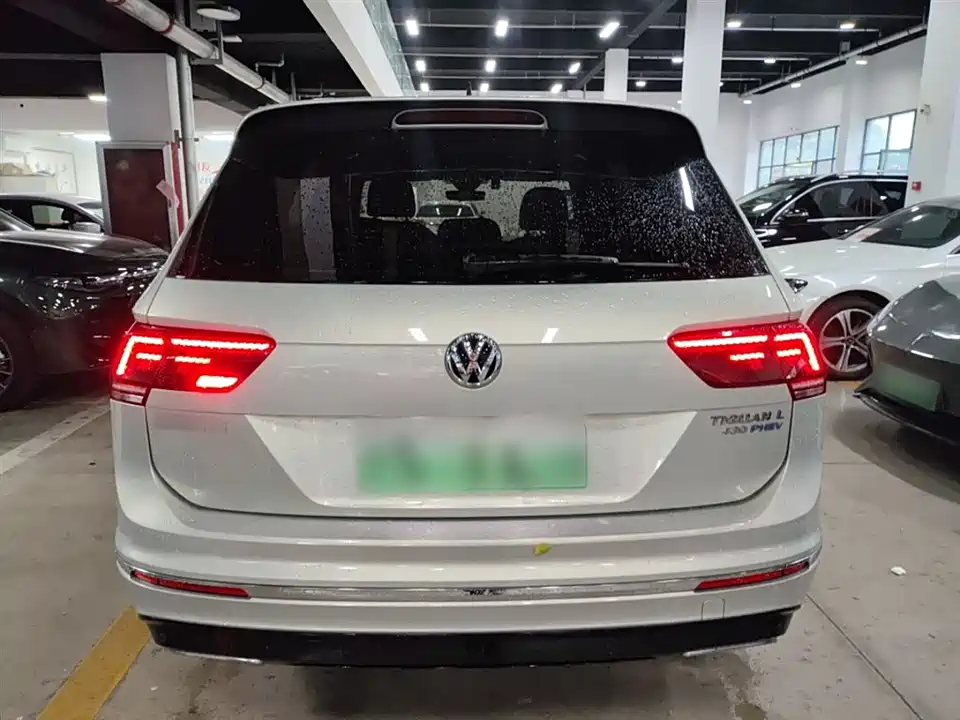 Volkswagen Tiguan L Volkswagen Tiguan L