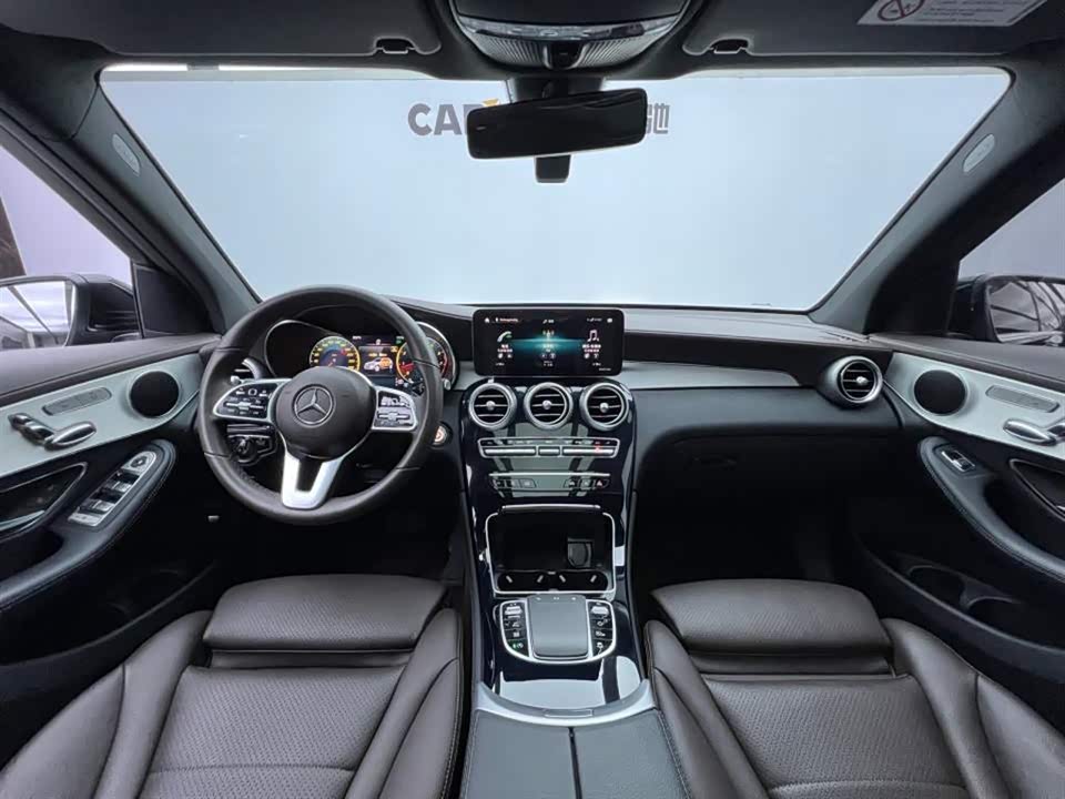 Mercedes-Benz GLC Mercedes-Benz GLC