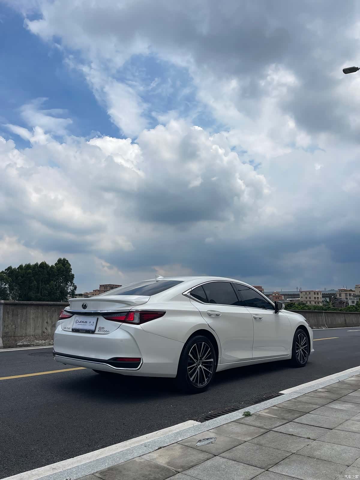 Lexus ES, 2021 7