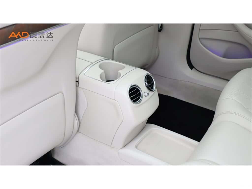 Mercedes-Benz E-Class, 2018 9