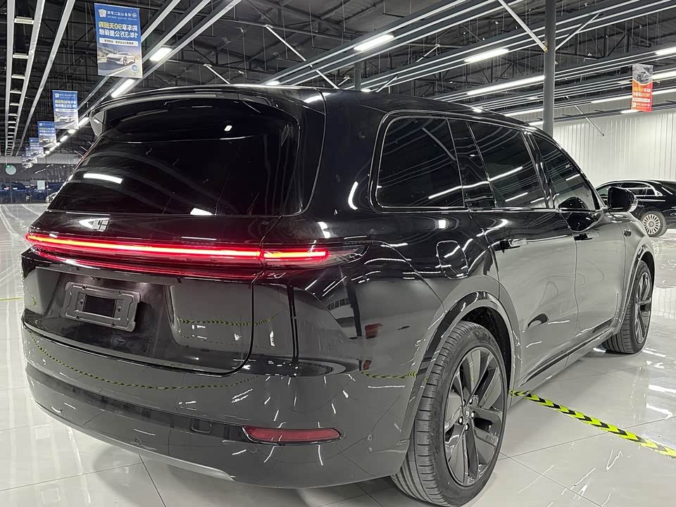 Li Auto Ideal L9