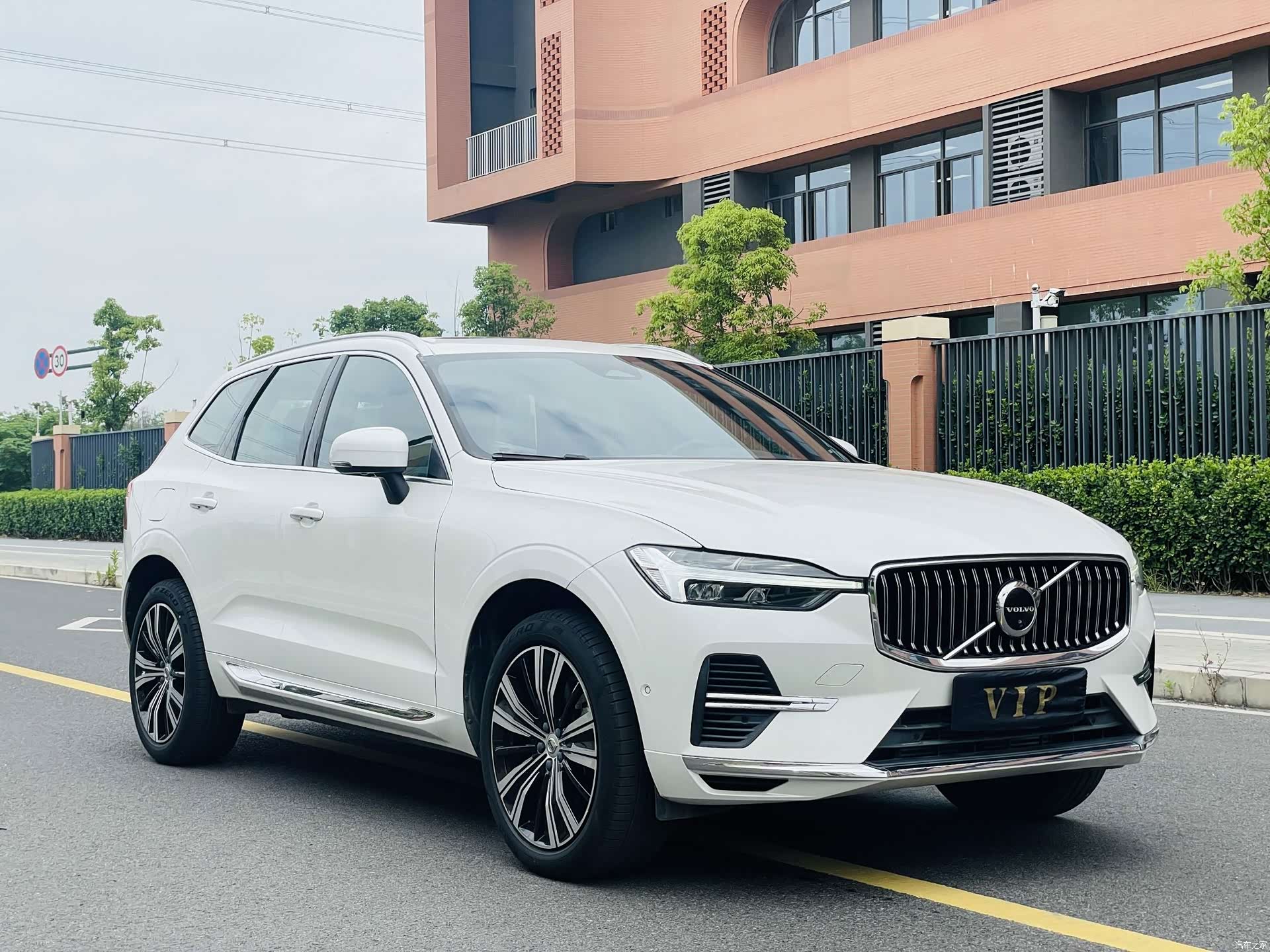 Volvo XC60, 2021 32
