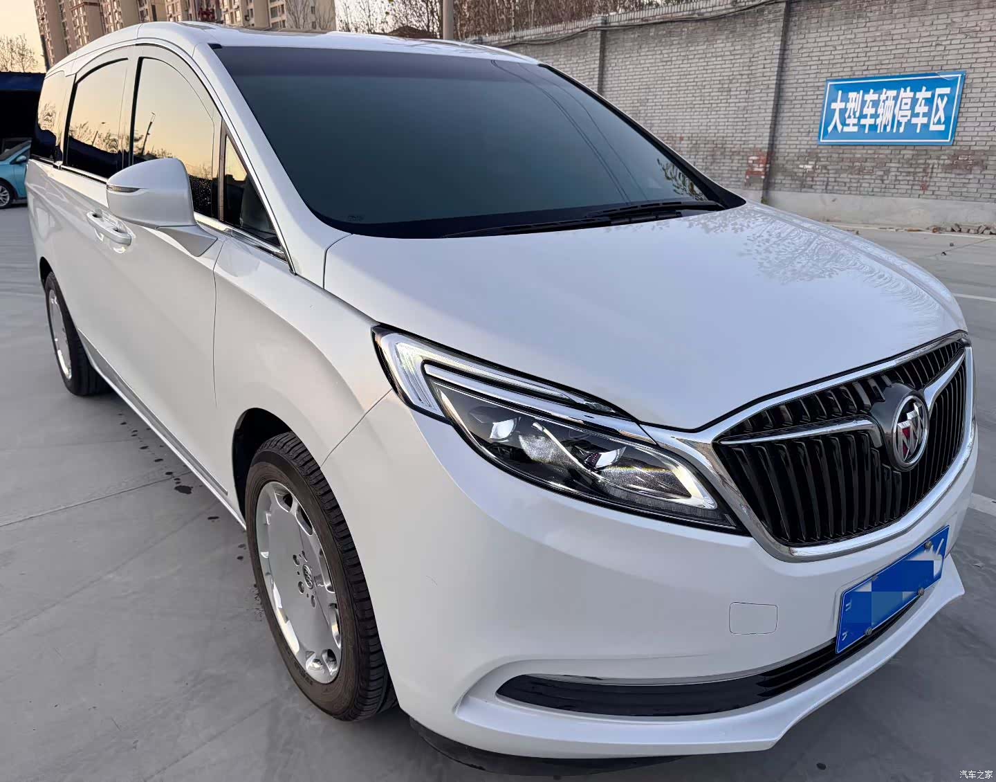 Buick GL8, 2019 2
