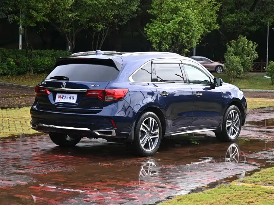 Acura MDX