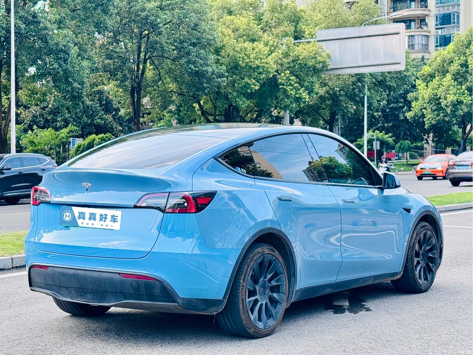 Tesla Model Y, 2021 4